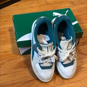 Puma White and Green Sneakers Classic Athletic Style
